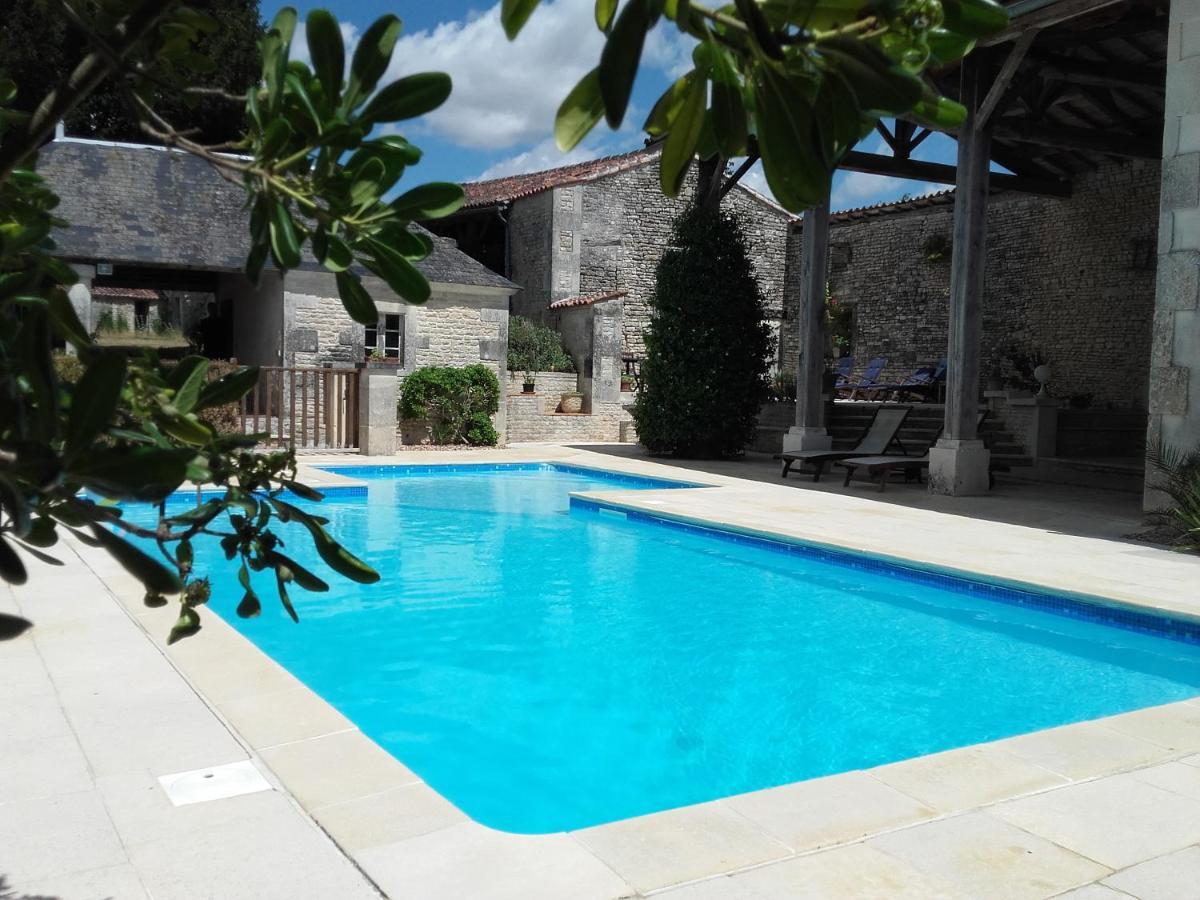 Le Petit Souhait & Le Verger Gourvillette Εξωτερικό φωτογραφία